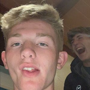 Meet your Posher, Riley